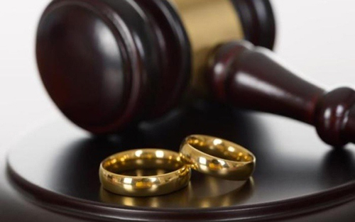 Как пропустить срок сохранения семьи и ускорить процесс развода в судебном порядке?